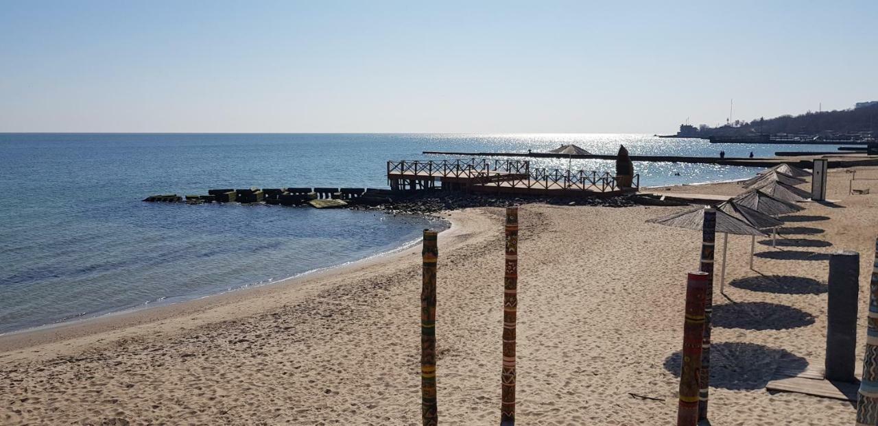 Hostel Uyutniy Dvorik Odessa Eksteriør billede